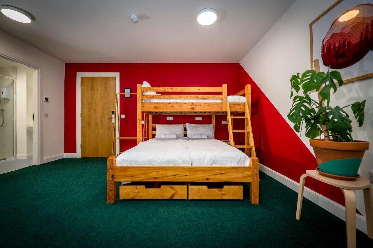 Loch Ness Bunk Inn Drumnadrochit Εξωτερικό φωτογραφία